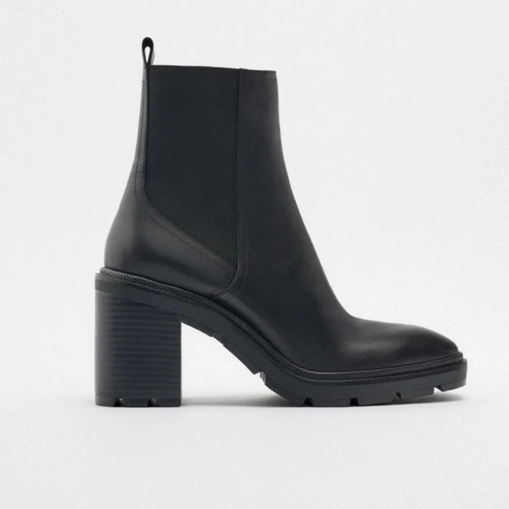 Zara Leather Boots - Picture 4 of 9